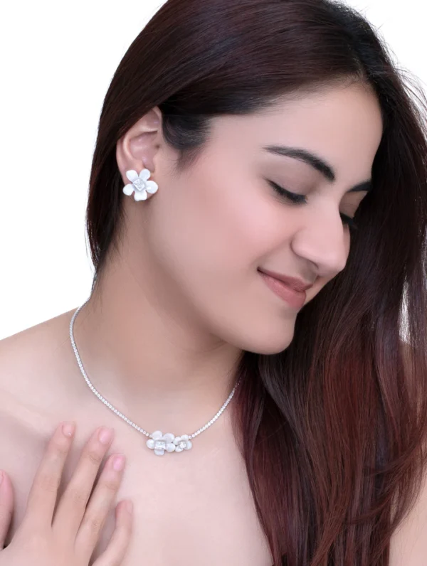 Floral Pendant Chain with Earrings - Image 3