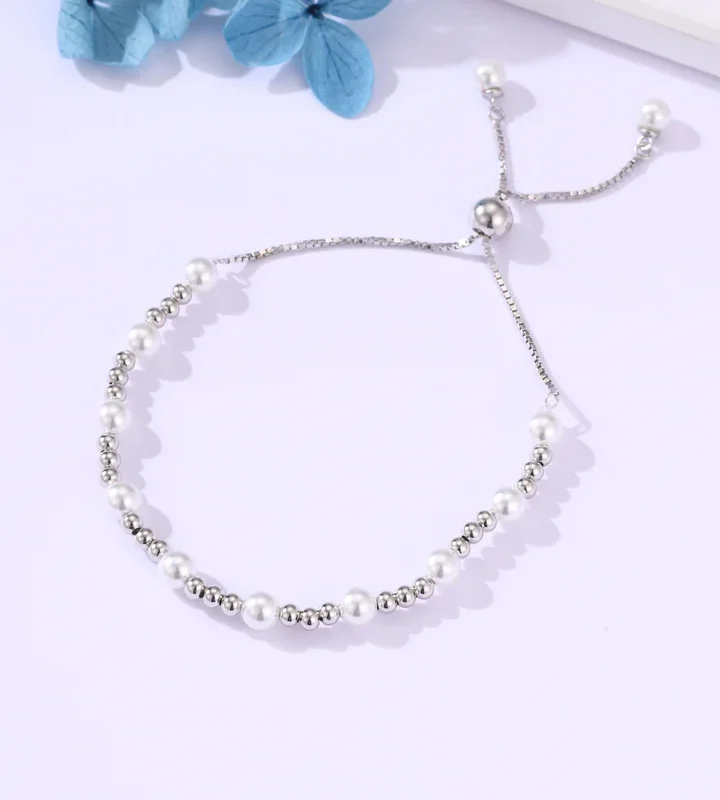 Pearl Glow Adjustable Bracelet