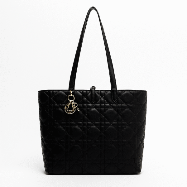 Quilted Black Shoulder Bag – Elegant Everyday Tote